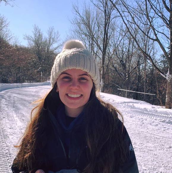 Meet your Posher, Camille - Picture 1 of 1